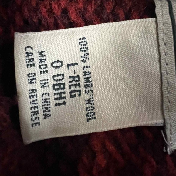 L.L. Bean Men's Burgundy Pullover Lambs Wool Button Knitted‎ Sweater L - Picture 14 of 16